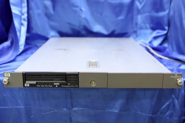 HP/テープドライブ StorageWorks Ultrium 1760/LTO4ドライブ搭載