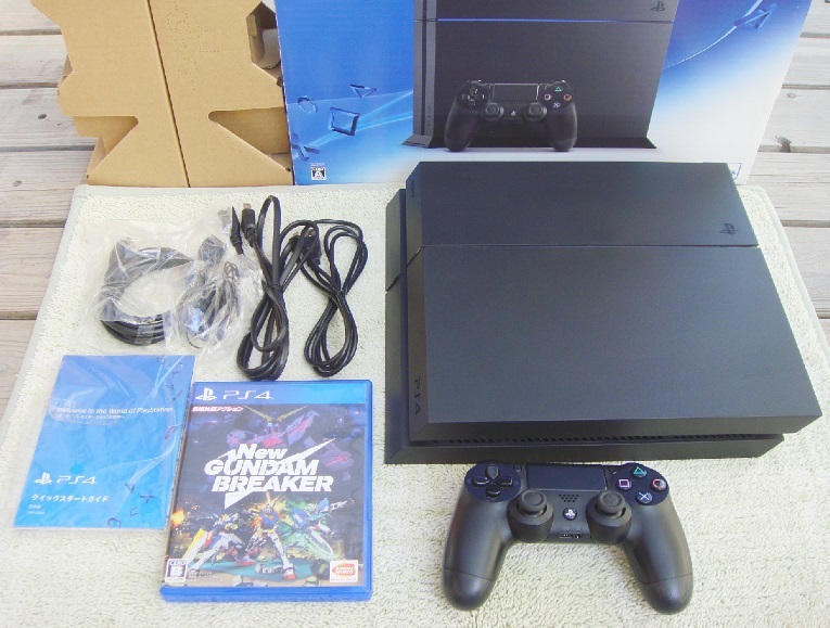 動作良好 保証あり すぐ遊べるフルセット ゲーム付 プレステ4本体 PS4 