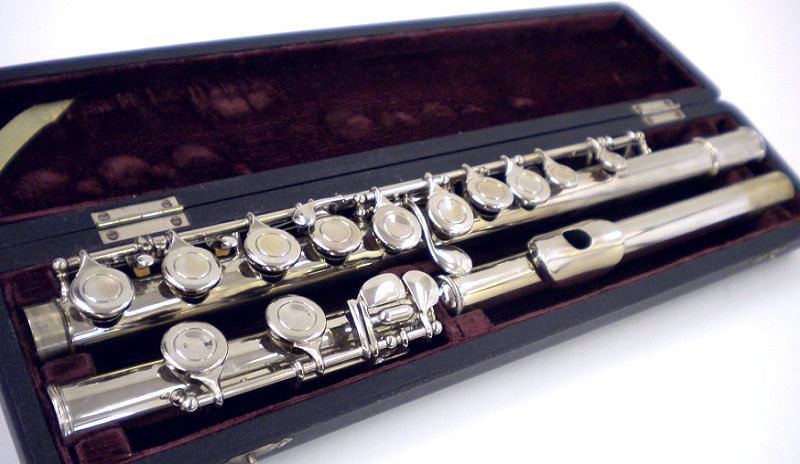 YAMAHA YFL-684 Flute ヤマハ フルート YFL-684 プロフェッショナル
