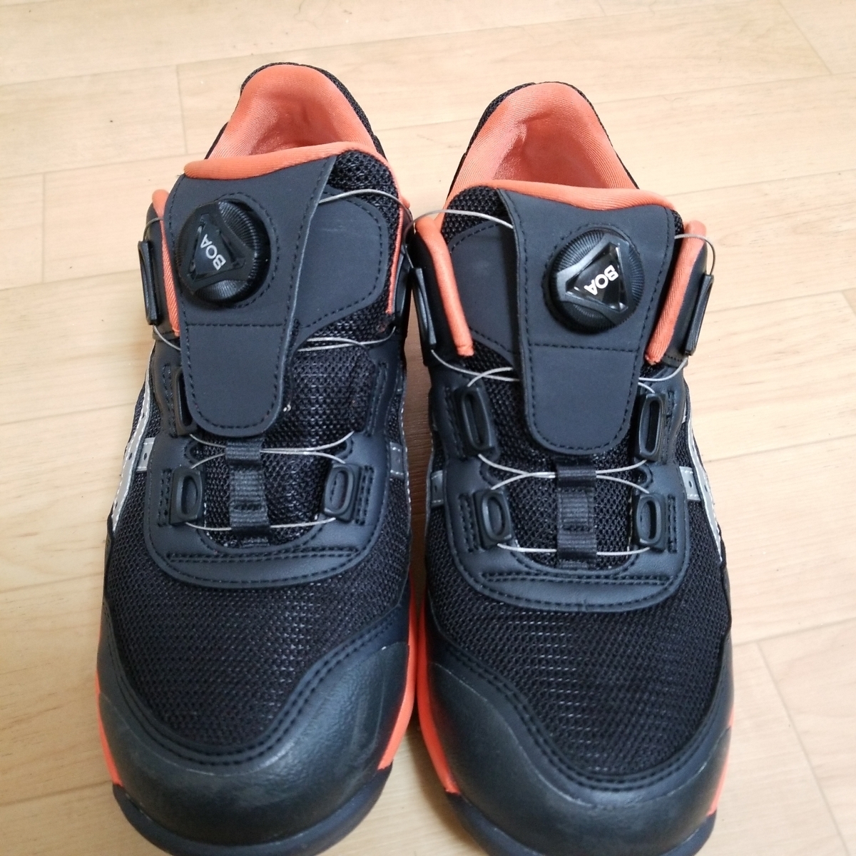 ウィンジョブ 安全靴｜アシックスの新色でました！売り切れ続出の 