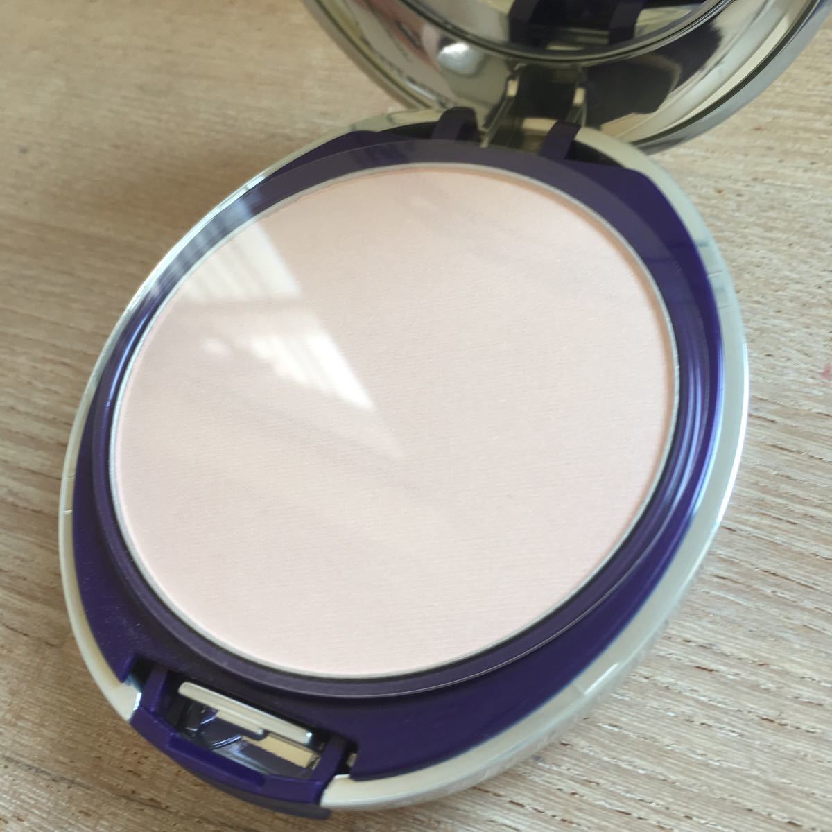 新品 エピステーム ステムサイエンスCCパウダー フェイスパウダー 13g SPF27 PA+++ 定型外220円