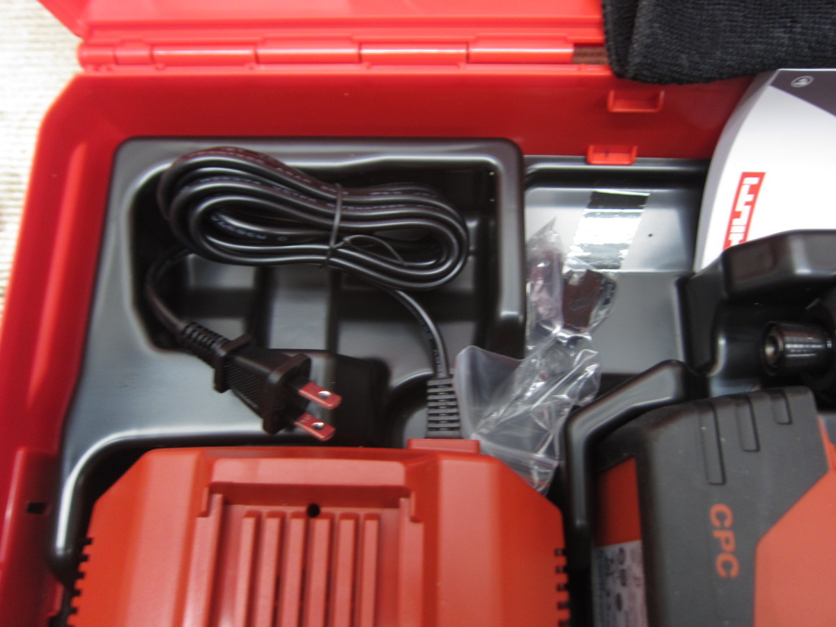 美品 未使用品 HILTI ヒルティ SID 4-A22 P2/5.2Ah 充電式 コードレス インパクトドライバー 大容量バッテリー 特別セット 1