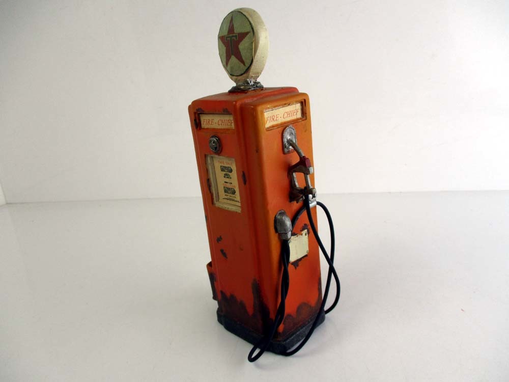 TEXACO　セピア調ガソリンスタンド給油器　美品　重さ700g以上　高さ約20cm_2