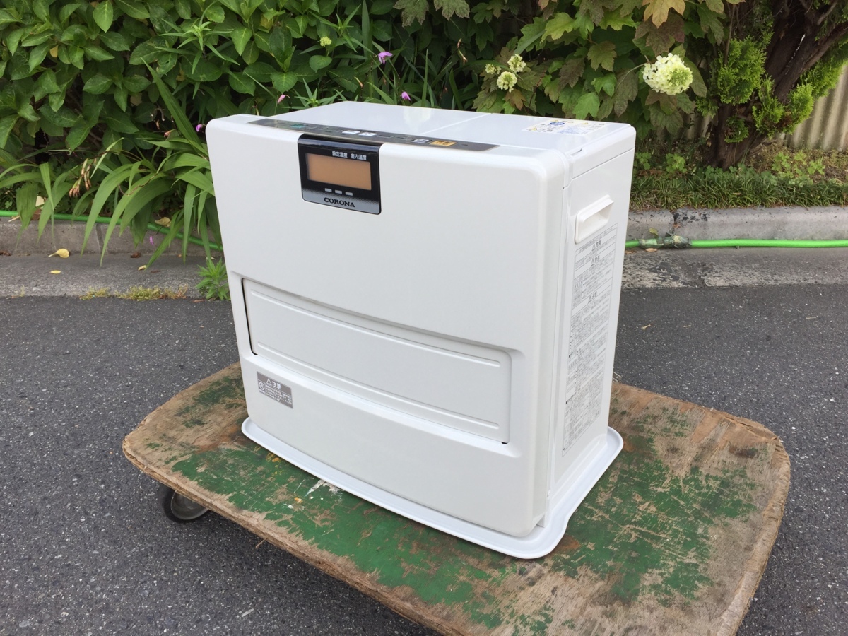 CORONA 石油ファンヒーター OUTFIELD】【コロナストア限定】【2.5kW