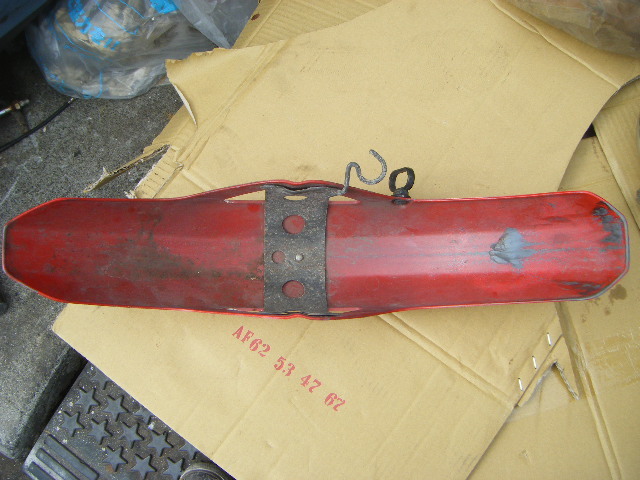 cbx 400f 純正フロントフェンダー 赤ソリ CBX400F純正フロント