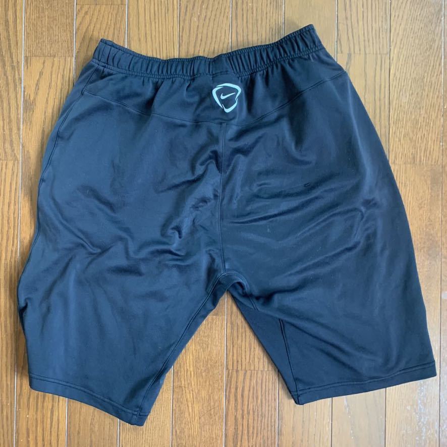 浦和レッズ 実使用トレーニング上下セット番号付き_3