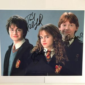 エマ・ワトソンのYahoo!オークション(旧ヤフオク!)の相場・価格を見る 