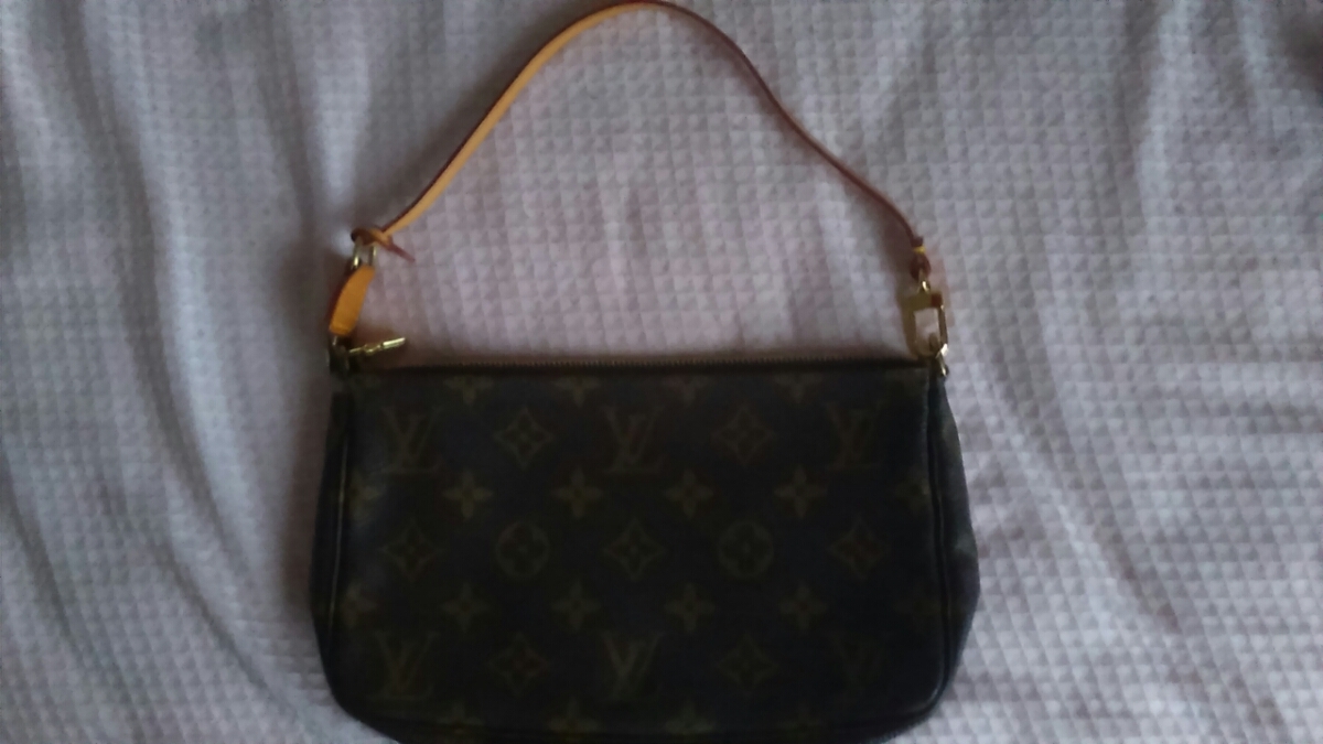 美品本物送料無料LOUIS VUITTON ルイ・ヴィトンモノグラムアクセサリー
