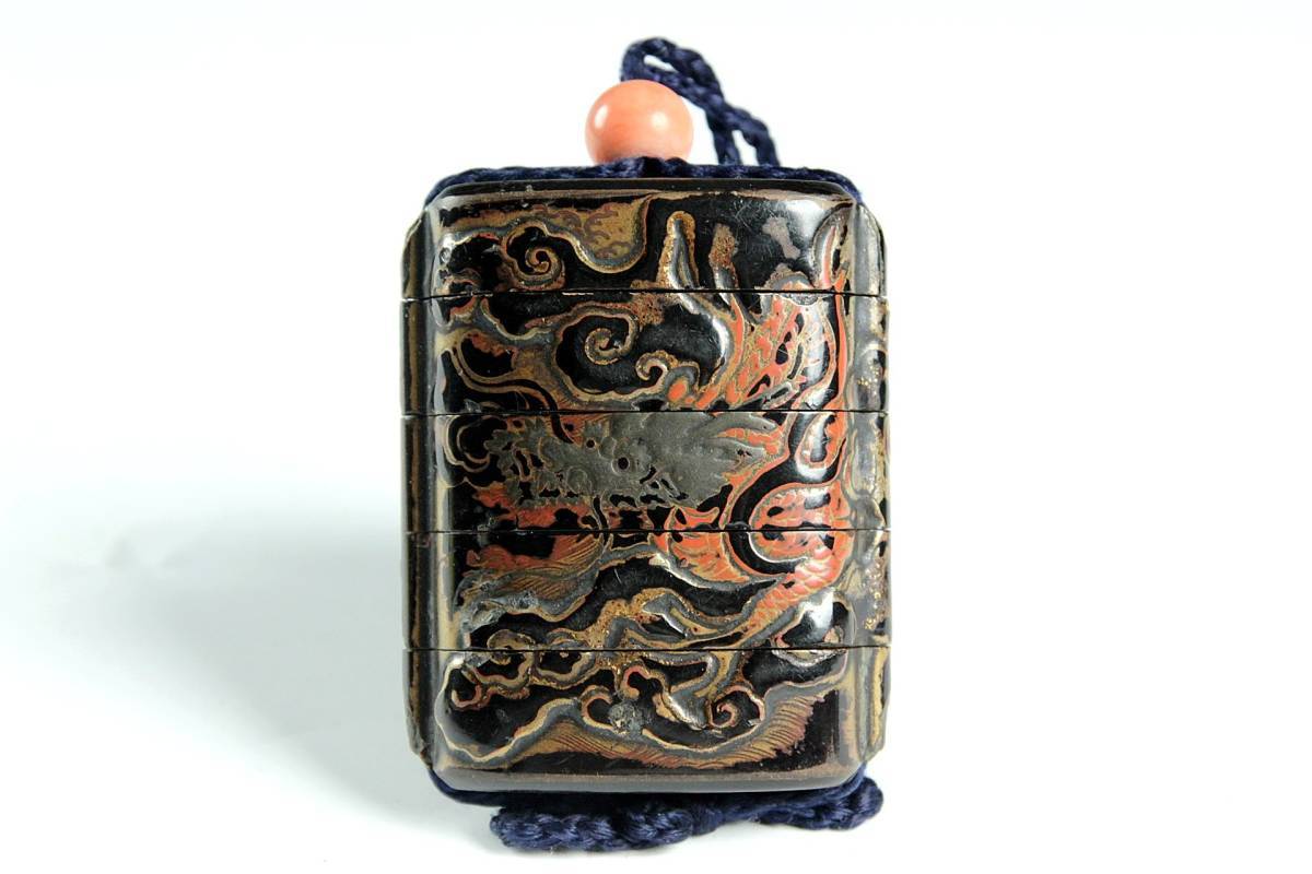 時代物 龍蒔絵印籠 25 珠取龍蒔絵印籠 文化遺産オンライン