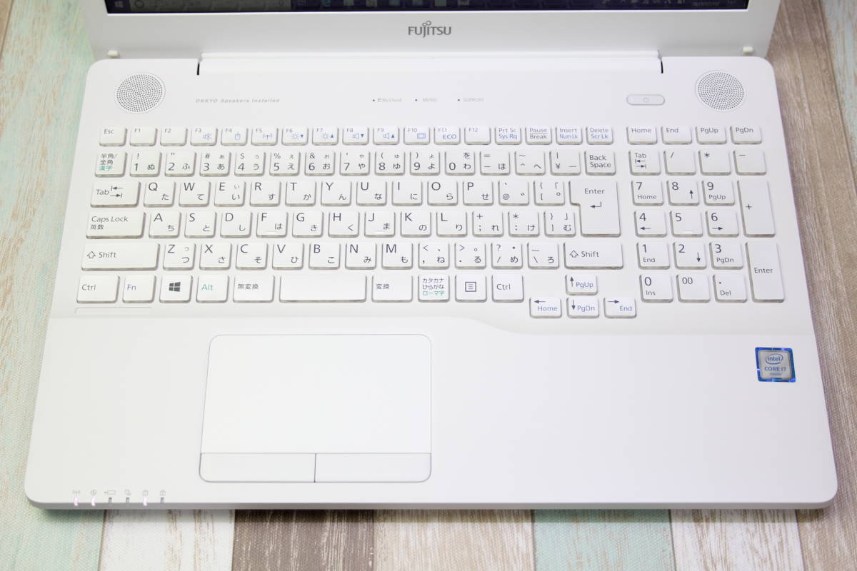 富士通】AH53 高性能i7 SSD512GB 16GB ホワイト ノートPC 富士通】AH53