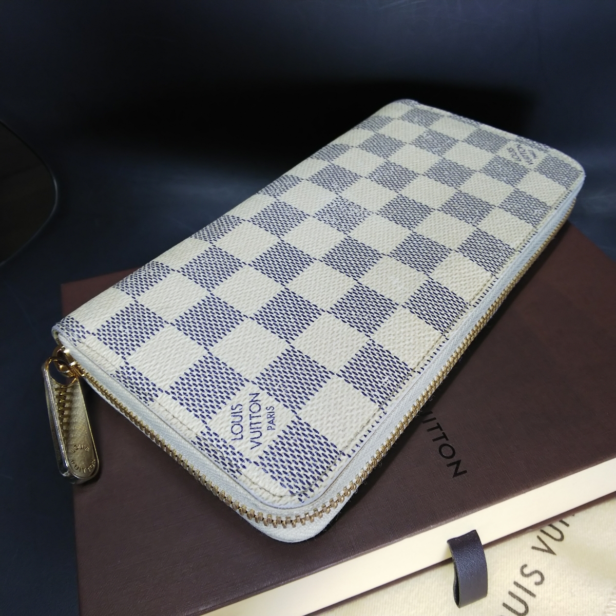 美品】ルイヴィトン LOUIS VUITTON ダミエ アズール ジッピー 