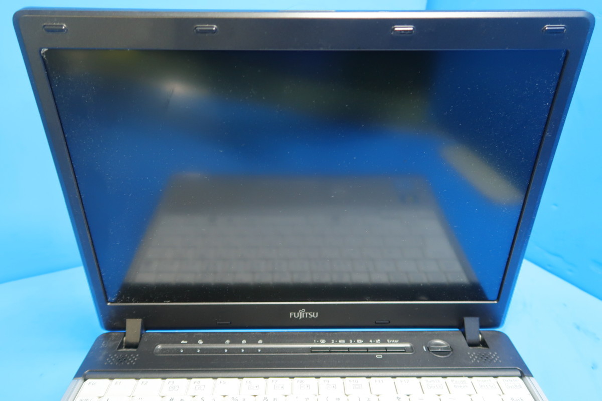 富士通 LIFEBOOK P771/D Core i5-2520M 2.5GHz 2GB DVDスーパーマルチ 