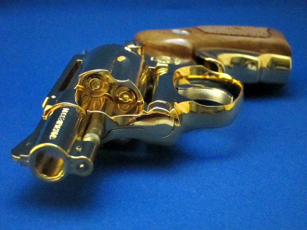 コクサイ／S&W M36 チーフスペシャル 24K 実物木製グリップ付 未発火