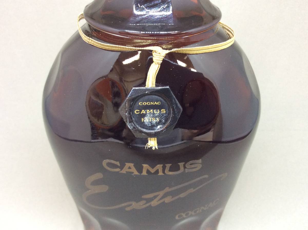 カミュ - エクストラ ロングネック コニャック 70cl 未開栓CAMUS 700ml