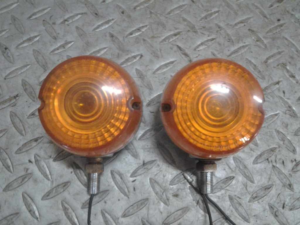 スズキ バンバン50 RV50 純正 フロント ウインカー 左右 検索 G-72 SUZUKI Vanvan RV75 RV90 RV125