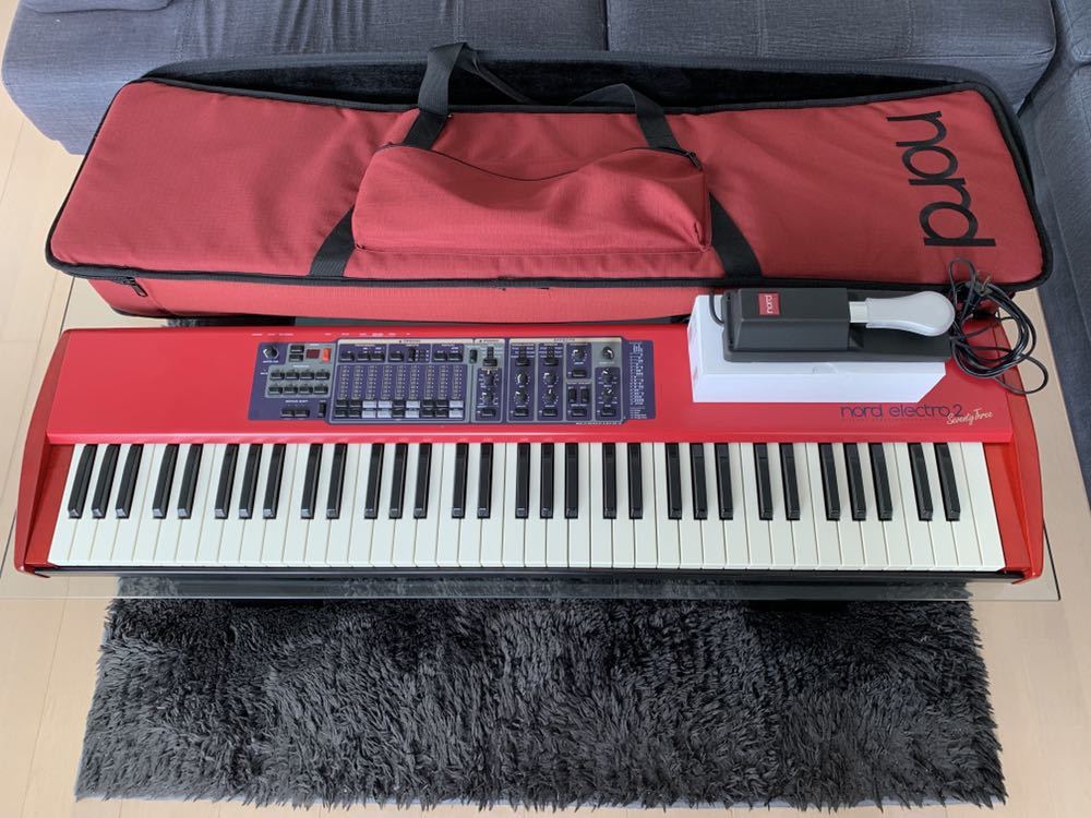 Nord | Electro 0 NORD 1 CLAVIA 73鍵 Nord（CLAVIA） 73(純正ケース付)美