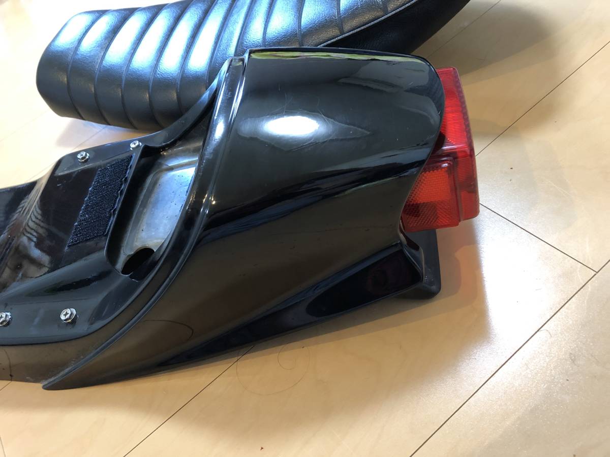 DELL-SARA デルスラーラ SR-ZシートYAMAHA ヤマハ SR 400 500 用