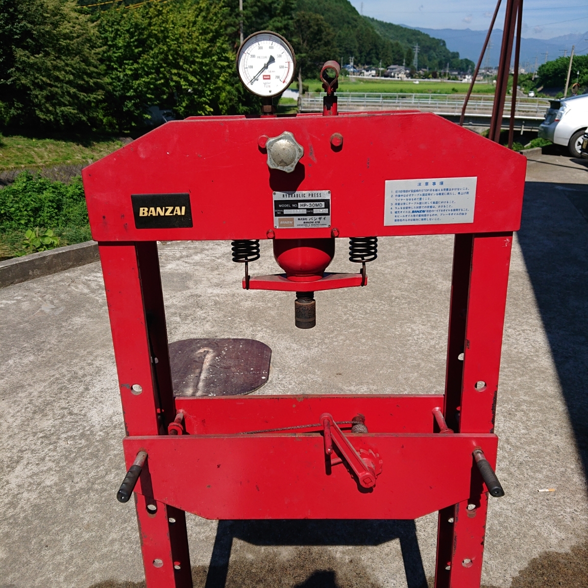 油圧プレス BANZAI バンザイ HP-30MD 門型プレス 15TON バンザイ 15トン 油圧プレス 門型プレス HP-30MD - 中古工具・プロ用