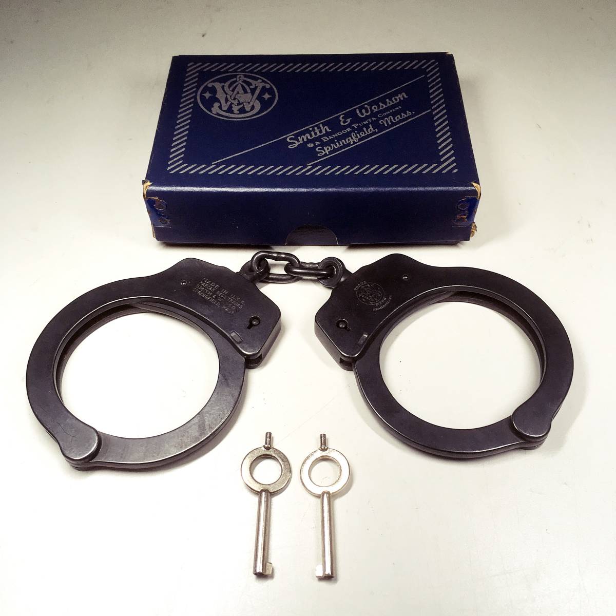 手錠 スミス S&W | スミス&ウエッソン 手錠の販売｜手錠なら 