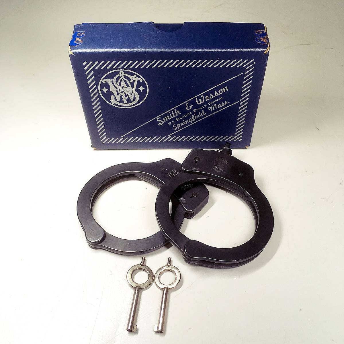 手錠 スミス S&W | スミス&ウエッソン 手錠の販売｜手錠なら 