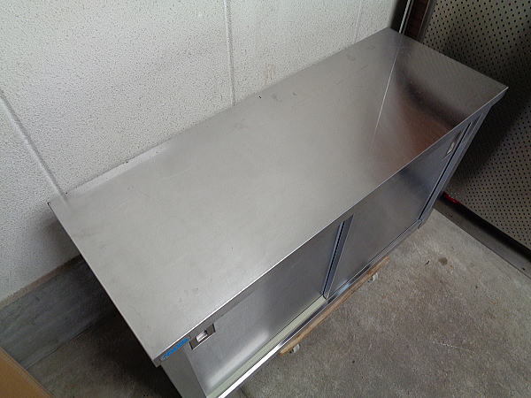 ★中古 税込み 業務用 TAIYO ステンレス製 引き戸型 調理台 作業台 収納棚 120x45x80 キッチン用品 厨房用品 店舗備品 衛生許可 引取歓迎
