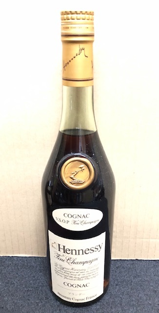 G-84 未開栓☆ ブランデー コニャック Hennessy COGNAC VSOP 700ml 40