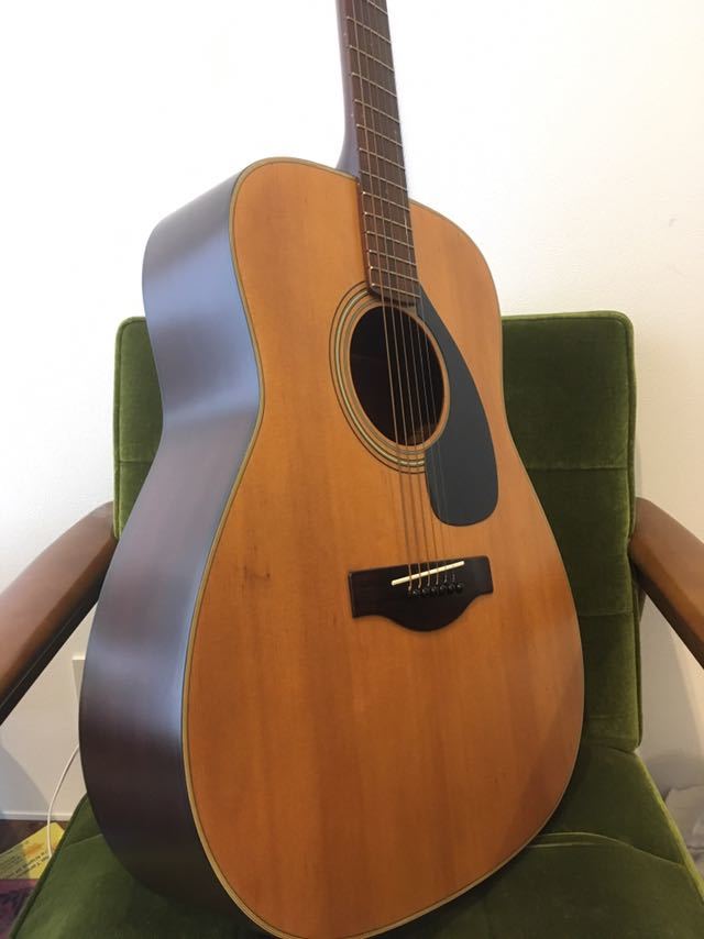 YAMAHA FG 180 赤ラベル 再塗装品 YAMAHA FG 180 赤ラベル 再塗装