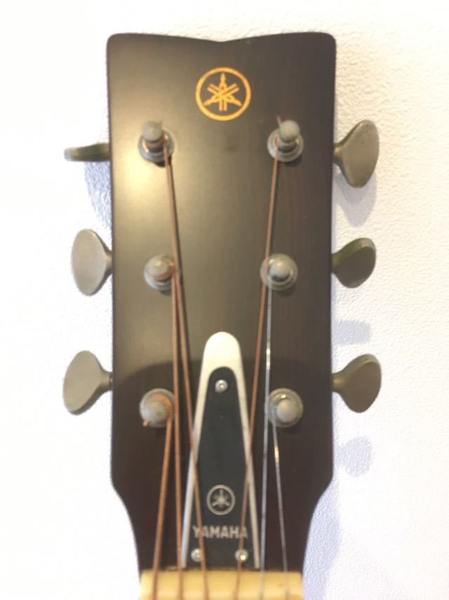YAMAHA FG 180 赤ラベル 再塗装品 YAMAHA FG 180 赤ラベル 再塗装