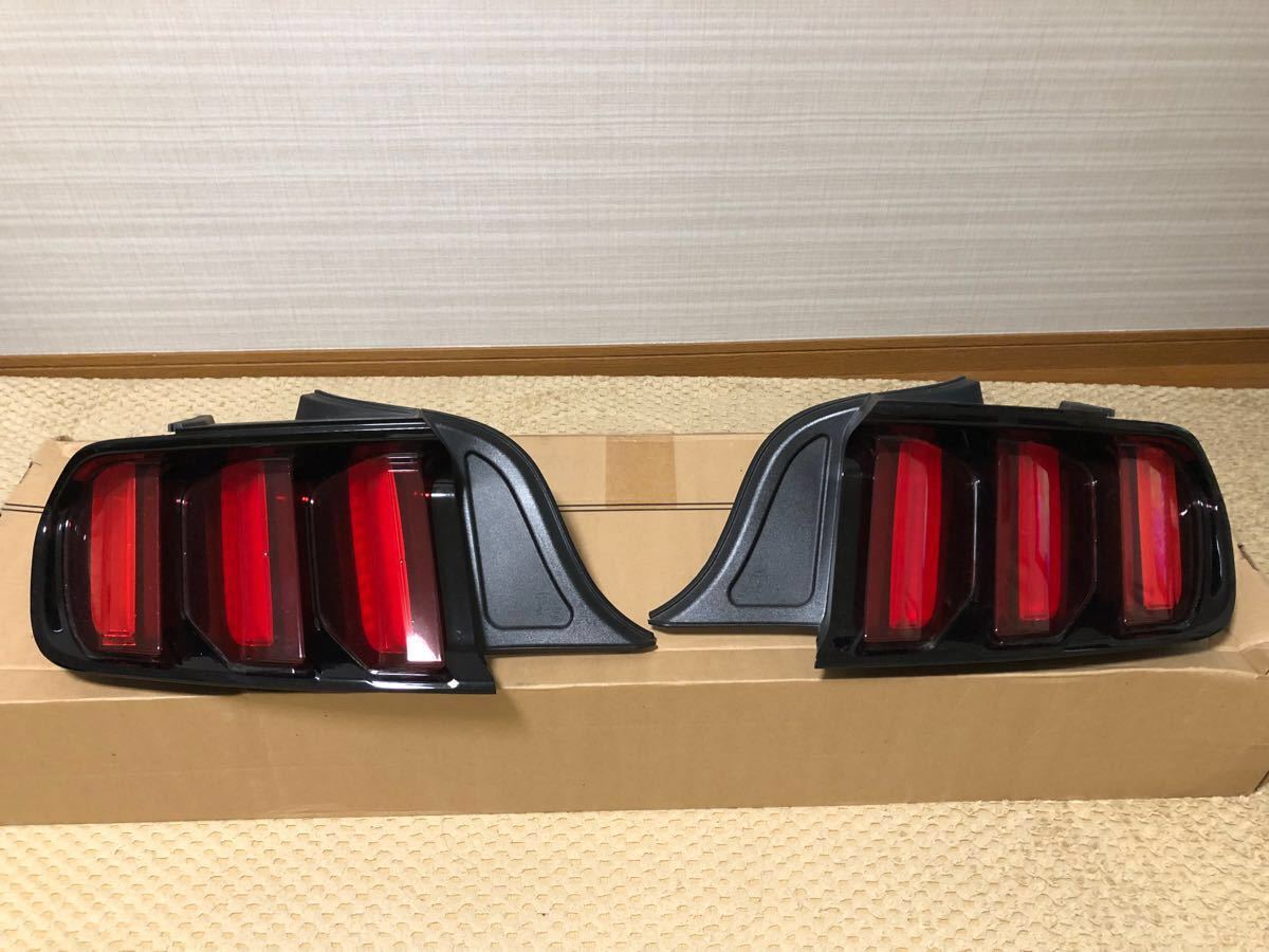 ford mustangフォードマスタング2015～純正テール 日本仕様 2015～2017