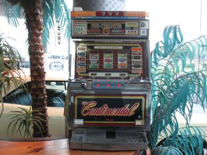 レトロ スロットのYahoo!オークション(旧ヤフオク!)の相場・価格を見る