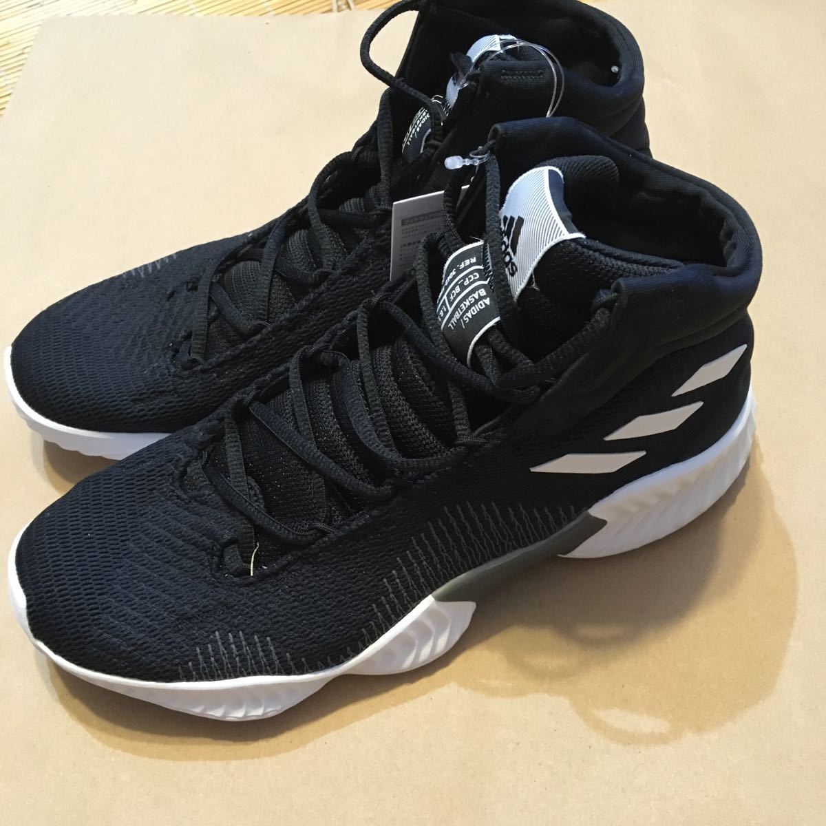 アディダス バスケットシューズ PRO BOUNCE 26cm 未使用 AH2658