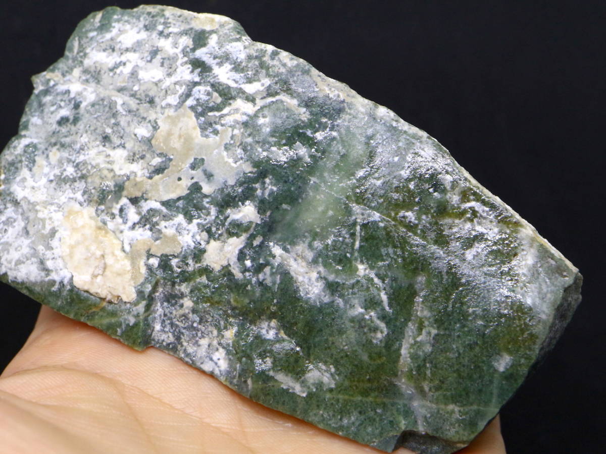 硬玉 翡翠 ジェダイト カリフォルニア産 原石 1225g JDT013 希少