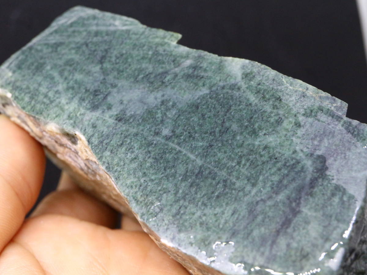硬玉 翡翠 ジェダイト カリフォルニア産 原石 1225g JDT013 希少