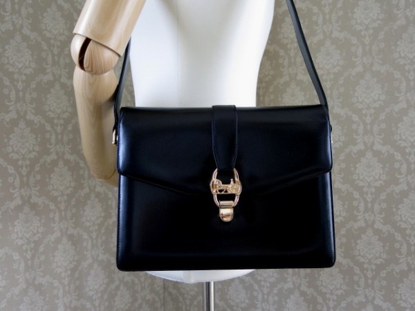 ○極美品○CELINE セリーヌ○馬車金具○カーフ レザー 本革