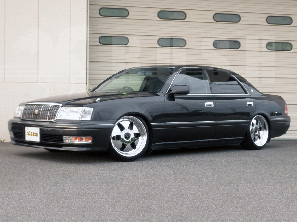クラウン JZS151 JZS155 カー JZS155の中古車を探すならグー 55万 【車高短モデル】 JZS151 JZS155 GS151 15 クラウン RUSH 車高調 SEDAN CLASS フルタップ車高調 全長調整式車高調 減衰力24段調整付車高調