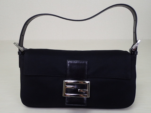 【CLEO】FENDI/フェンディ☆マンマバケット ジャージ素材 ハンドバッグ ショルダーバッグ ブラック×シルバー金具/B01