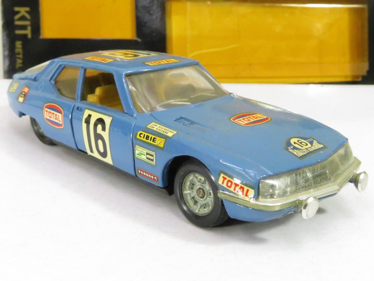 Euro SM Club / Solido 1/43 - Citroën SM Kamitax Travelling - Rétromobile 2004