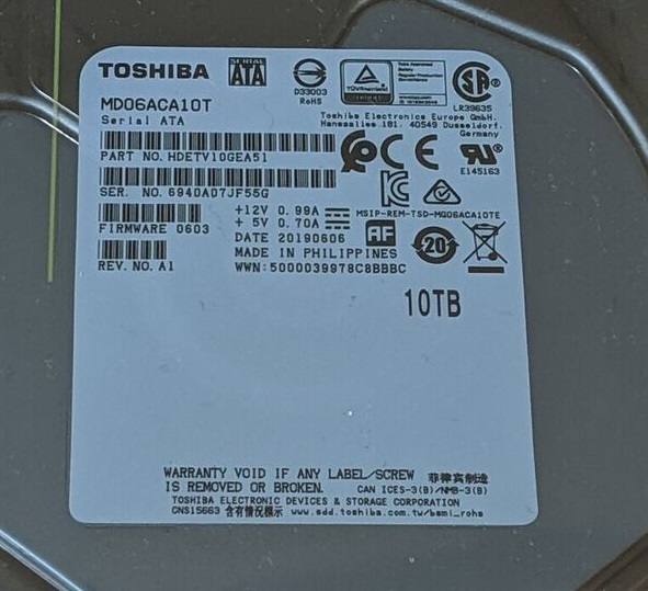 【新品】【送料無料】 MD06ACA10T 10TB SATA 6.0 Gb/s 7200 RPM 256MB Cache TOSHIBA 3.5 インチ デスクトップ用 ハードディスク 内蔵 ()_1