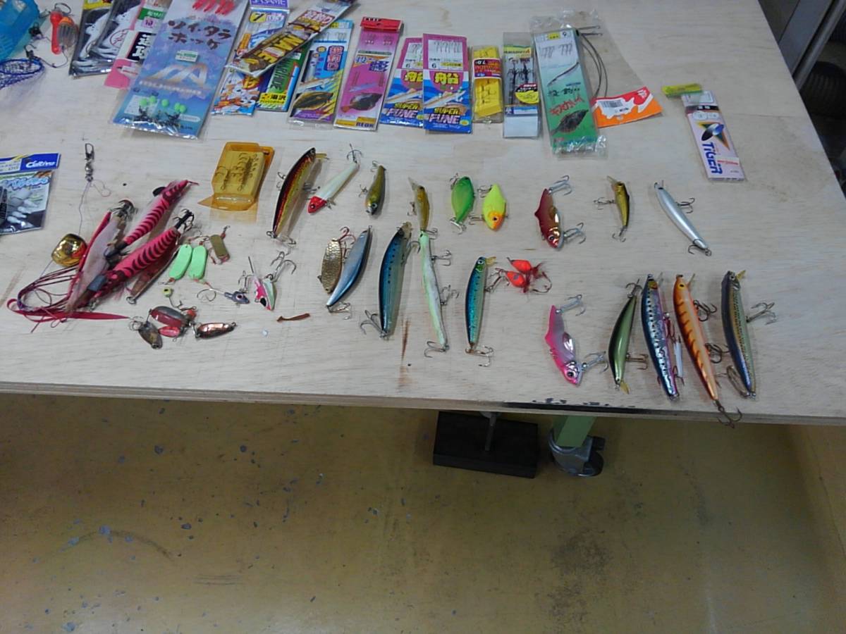 仕掛け　ビシ　錘　ルア－　_5