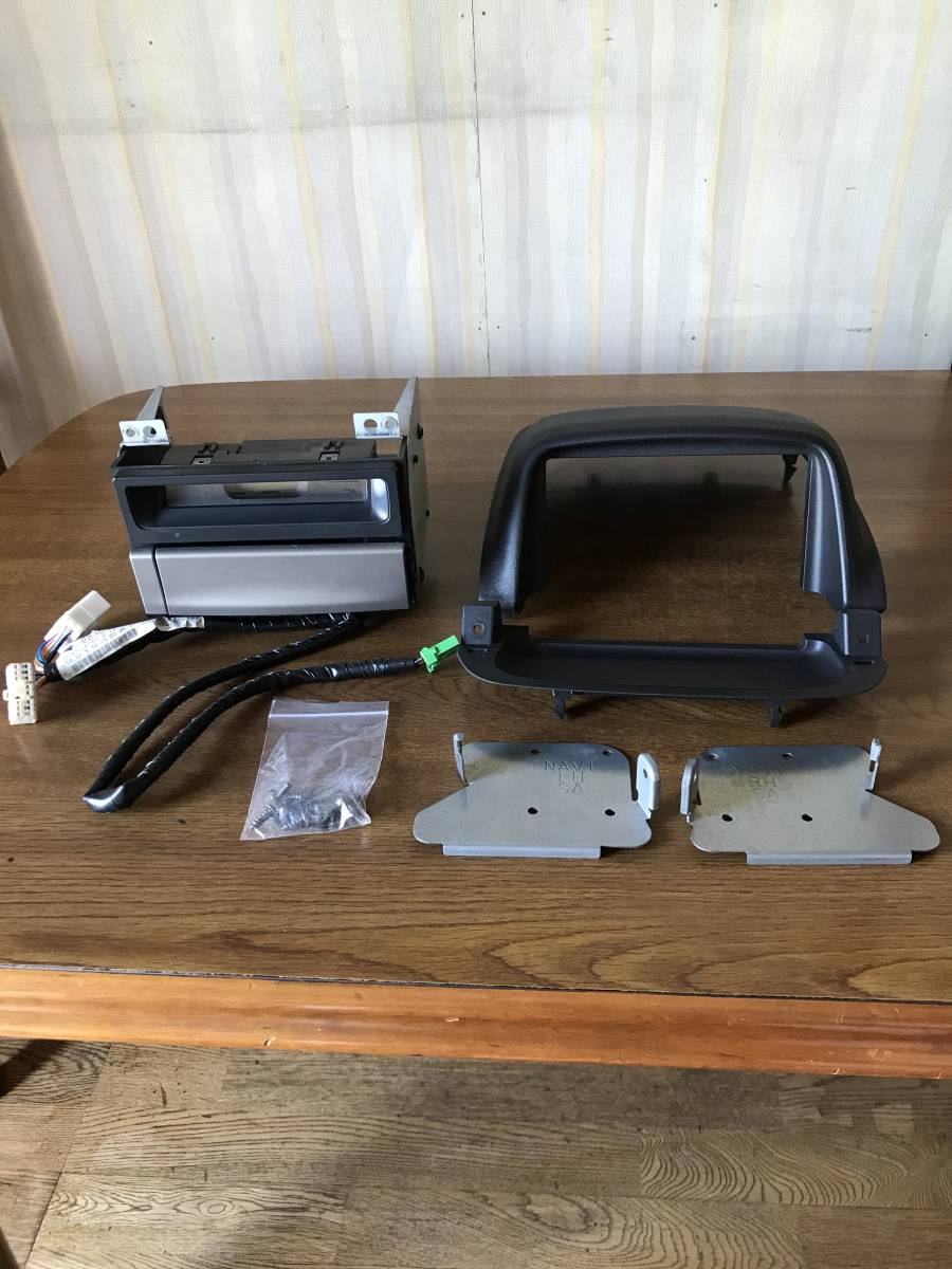 スバル フォレスター SG5 インパネアッパーケース 2DIN ナビ