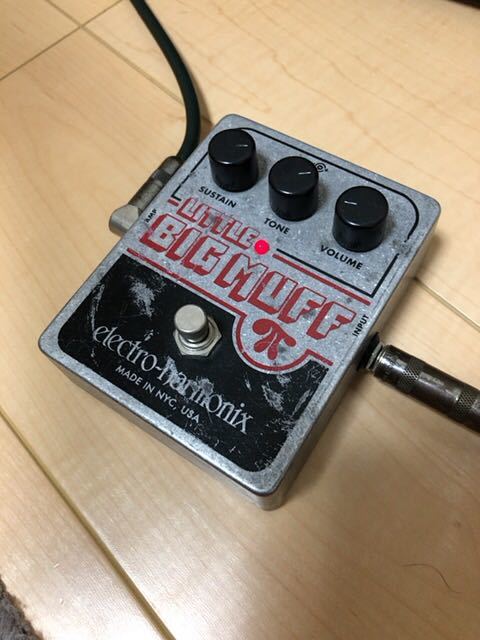 Muff Big Little Pi Electro-Harmonix Distortion Pedal ⁄ Electro