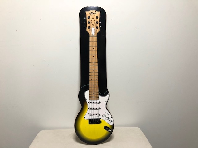 激安大特価，定番 レア BLIND ギター デッキ GUITER DECK / スケートボード デッキ / ブラインド skateboard deck / スケボー(デッキ)｜売買されたオークション情報、yahooの商品情報をアーカイブ公開 - オークファン デッキ