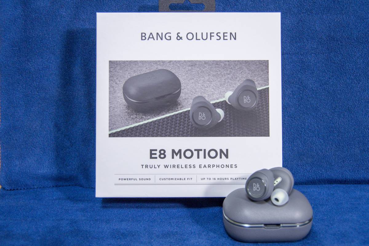 美品：保証在り】Bang & Olufsen Beoplay E8 MOTION Graphite Pine