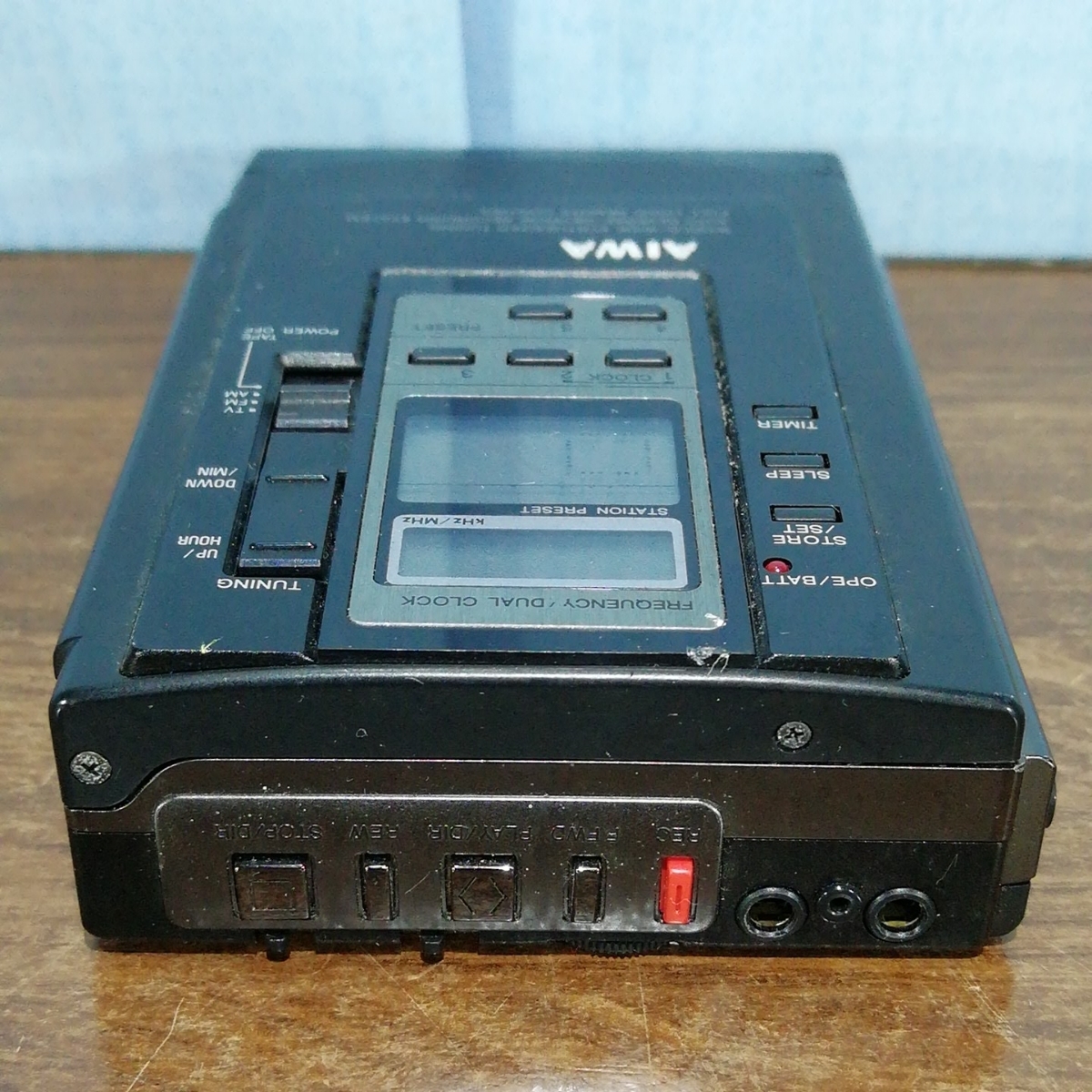 ジャンク品☆AIWA⁄アイワHS-JX30ステレオラジオカセット