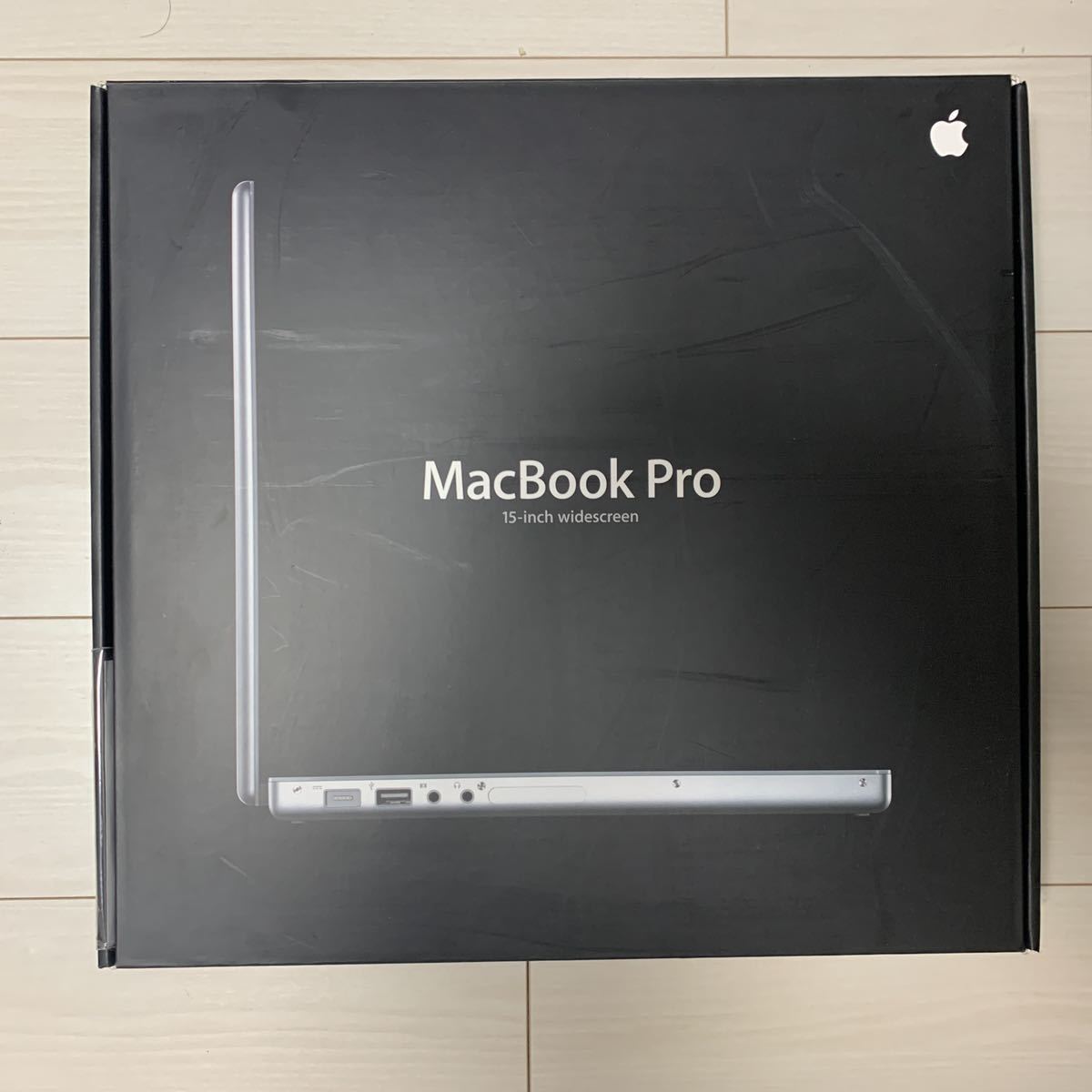 MacBook Duo 0 Pro Apple Core | 2.4GHz Intel 13-inch 2.4 GHz 13-Inch