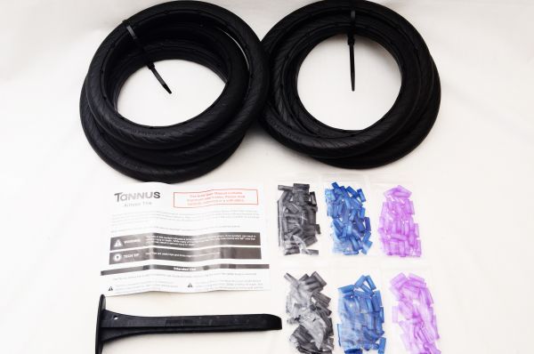【新品】Tannus タンナス ノーパンクタイヤセット(タイヤ2本+装着用ピン+工具+説明書※英文) 700×25C(25-622) SLICK 黒