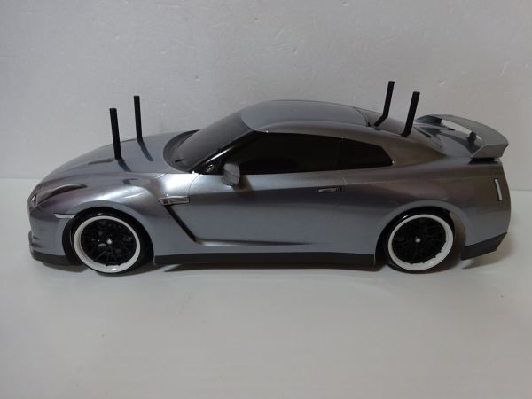 KURE NISMO GT−R電動ラジコンカー 1／10スケール完成品 KURE NISMO GT