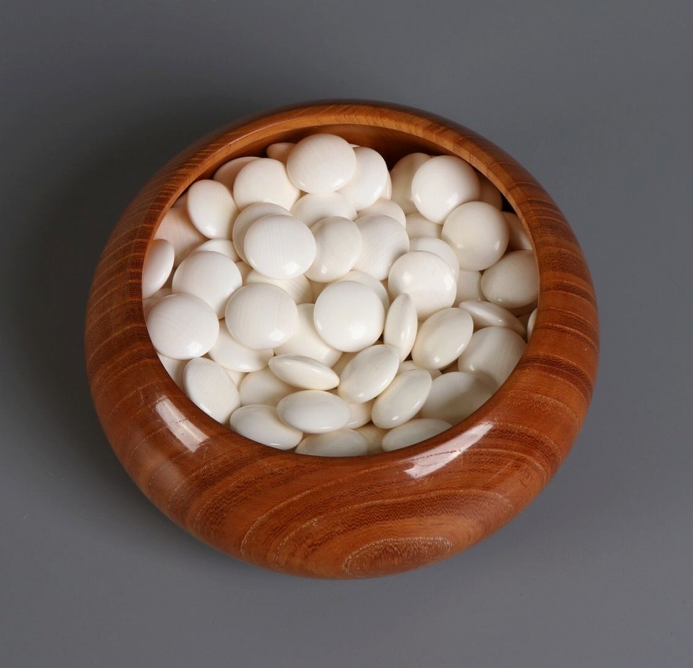 ■囲碁碁石 33号 本蛤那智黒 碁笥付 箱付き■②