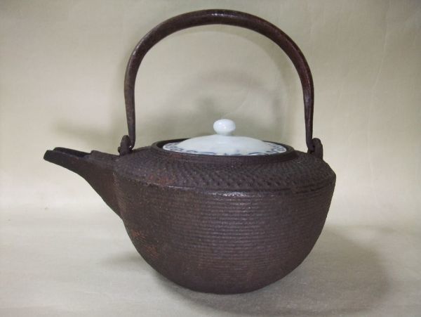 □茶道具 酒器 鉄瓶 銚子 蓋陶器 骨董□ 鉄瓶 銚子 酒器 アンティーク 年代