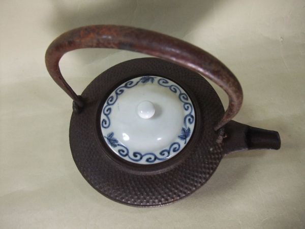 □茶道具 酒器 鉄瓶 銚子 蓋陶器 骨董□ 鉄瓶 銚子 酒器 アンティーク 年代